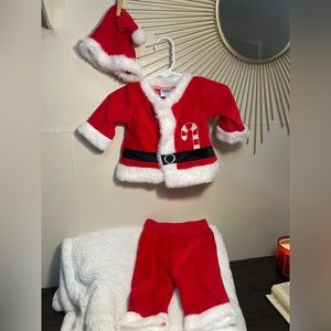 Baby Santa 🎅 claus outfit  0-3 months